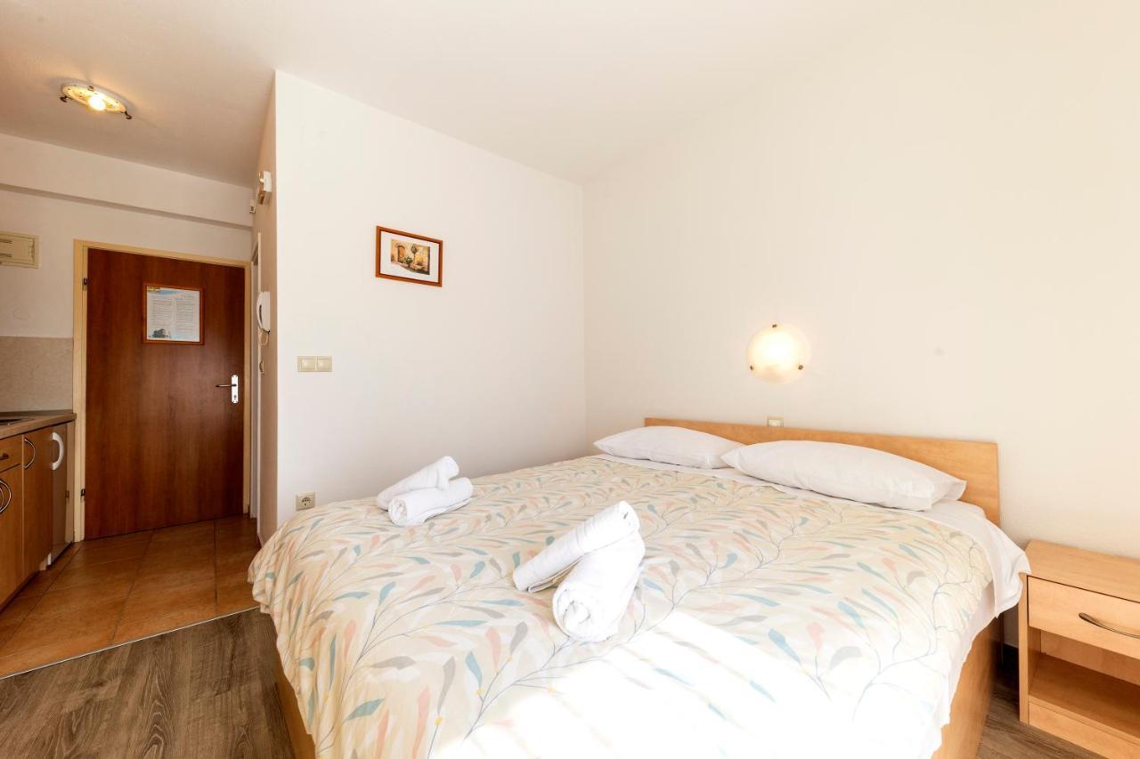 Guesthouse Villa Irena Zadar Eksteriør billede