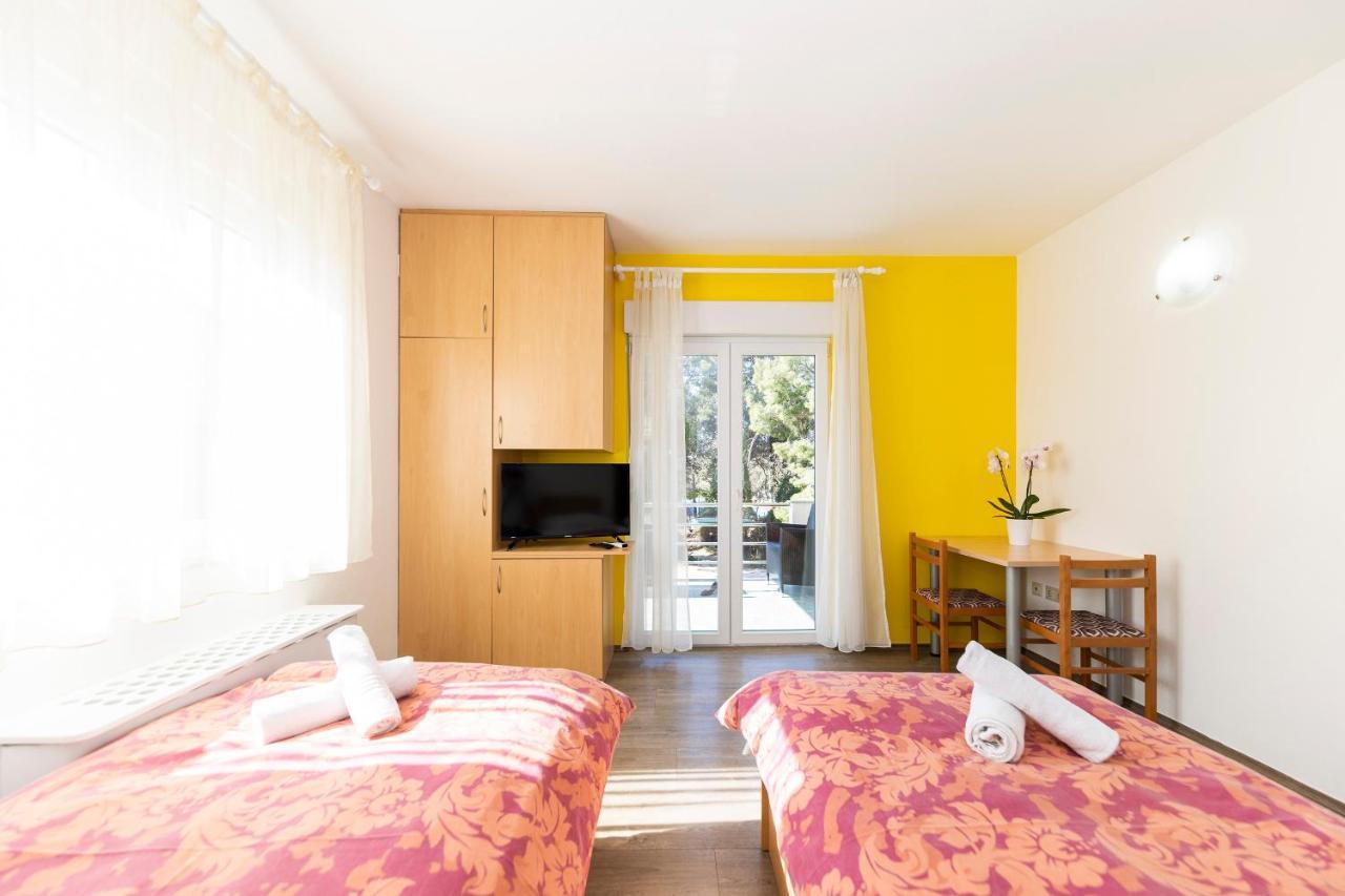 Guesthouse Villa Irena Zadar Eksteriør billede