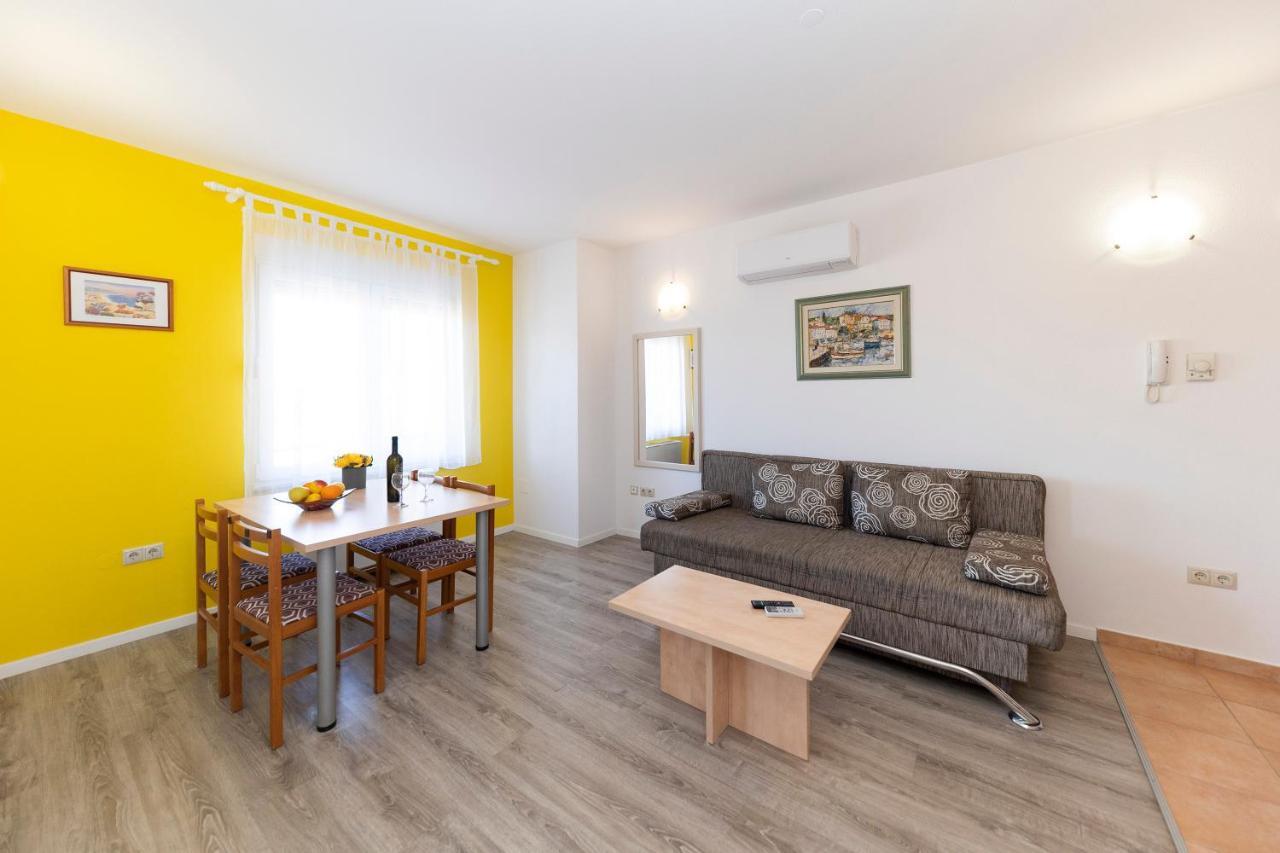 Guesthouse Villa Irena Zadar Eksteriør billede