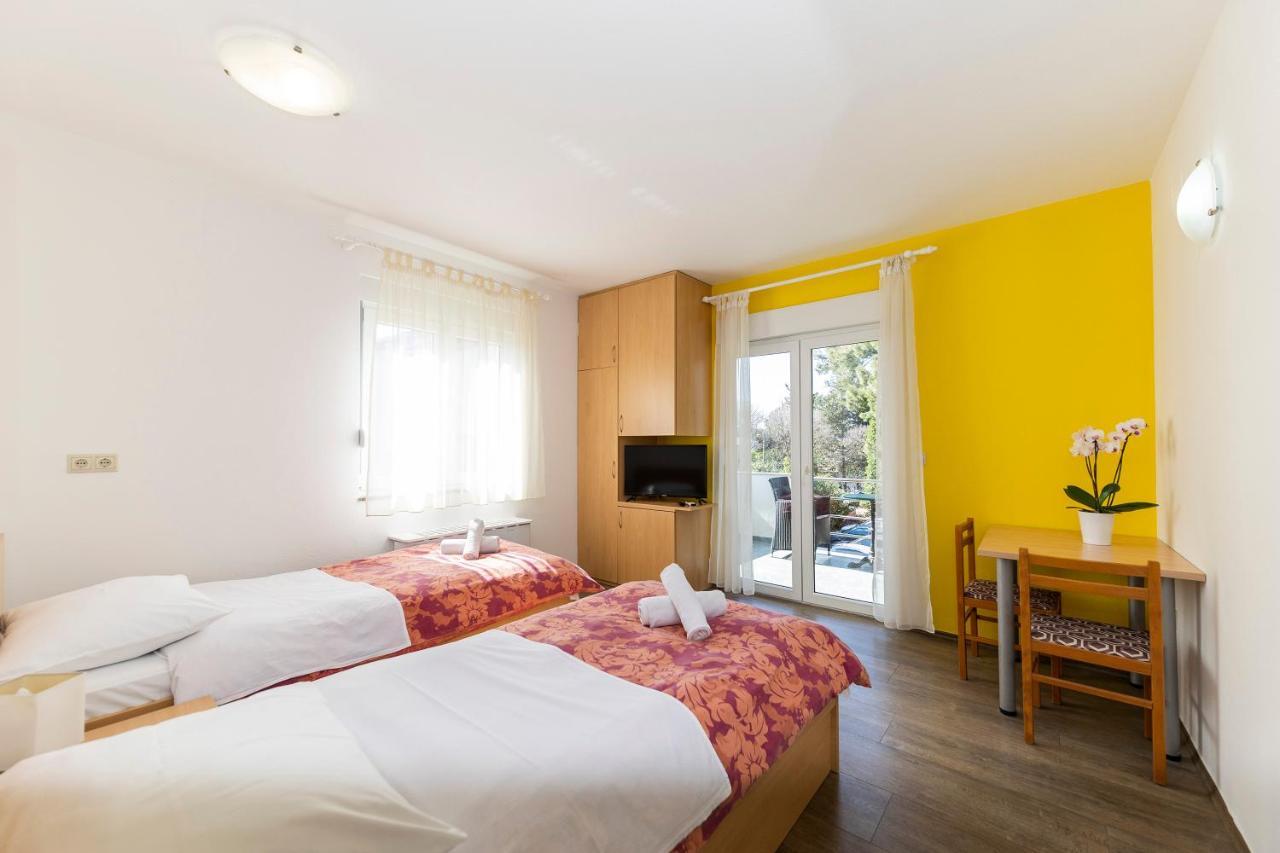 Guesthouse Villa Irena Zadar Eksteriør billede