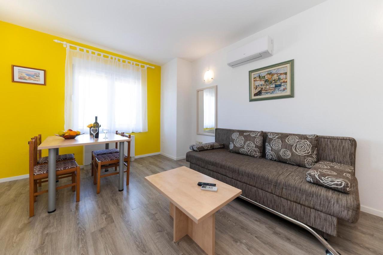 Guesthouse Villa Irena Zadar Eksteriør billede