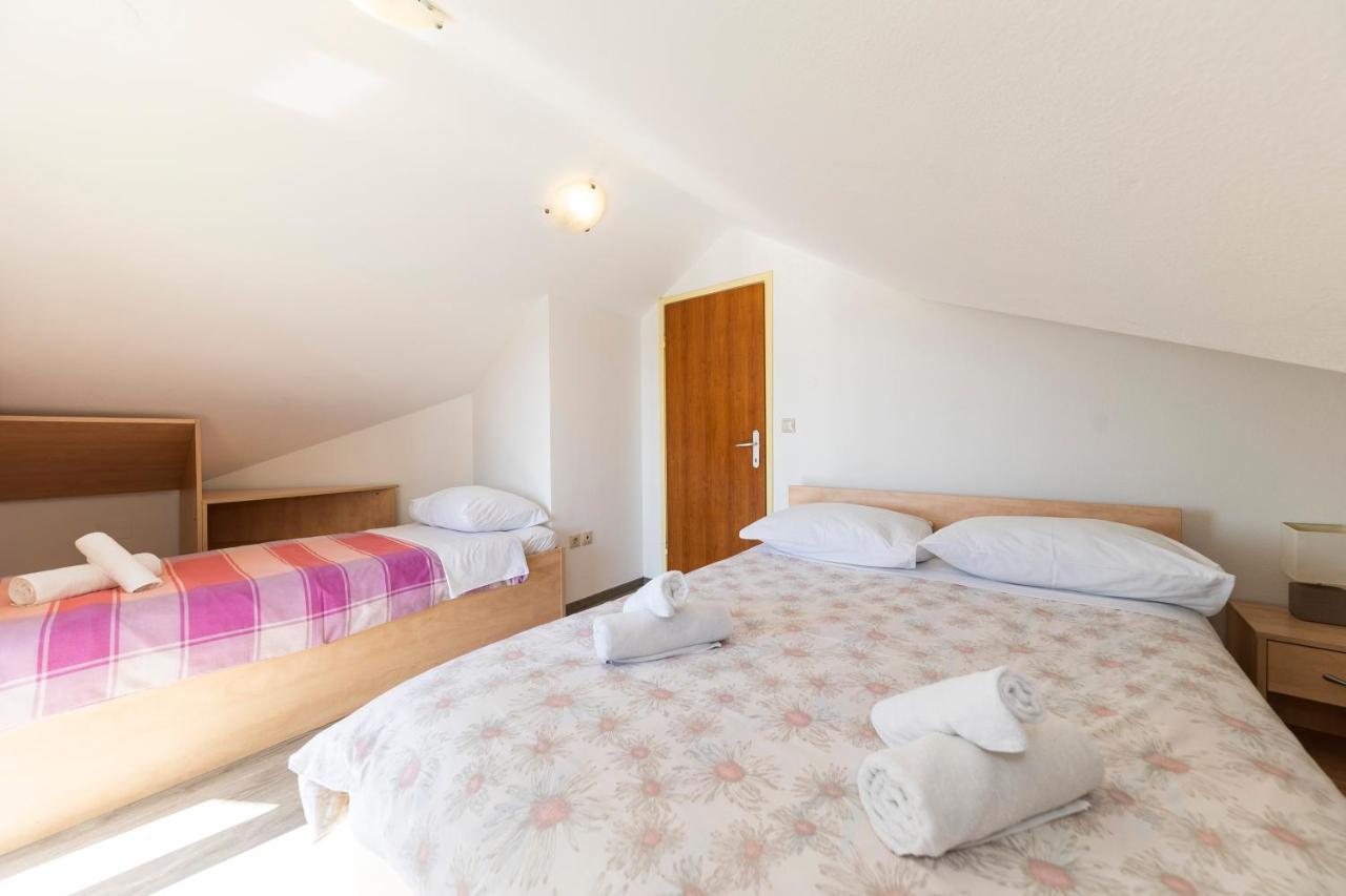 Guesthouse Villa Irena Zadar Eksteriør billede