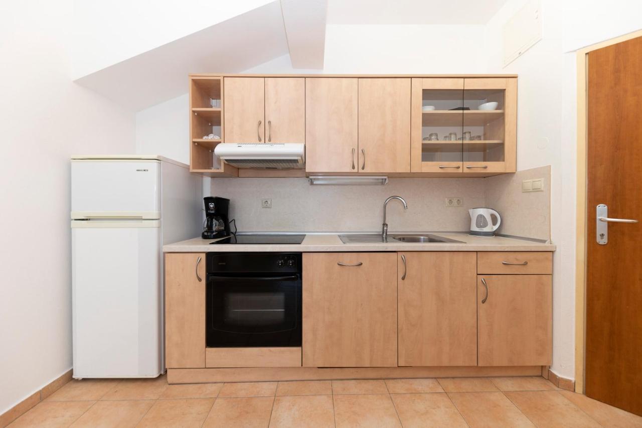 Guesthouse Villa Irena Zadar Eksteriør billede