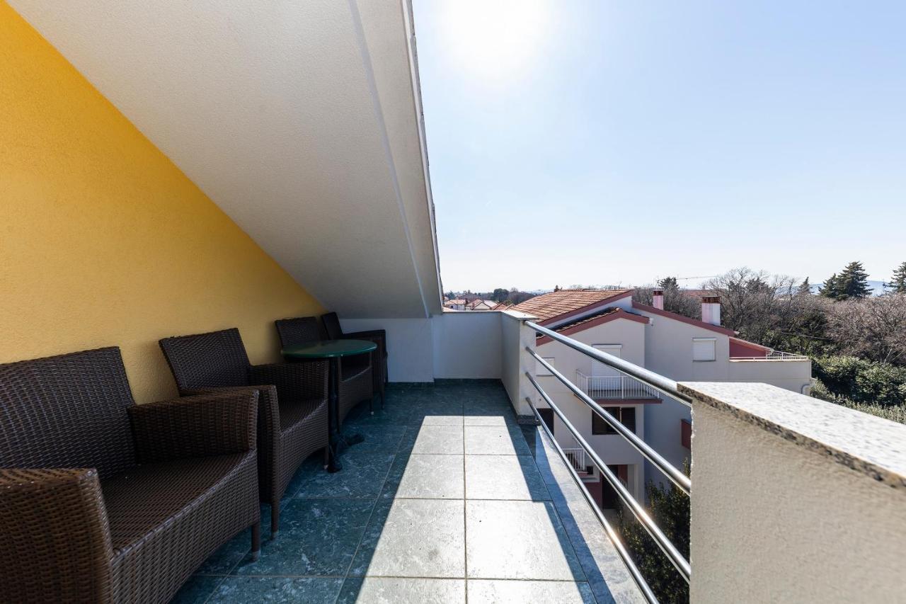 Guesthouse Villa Irena Zadar Eksteriør billede
