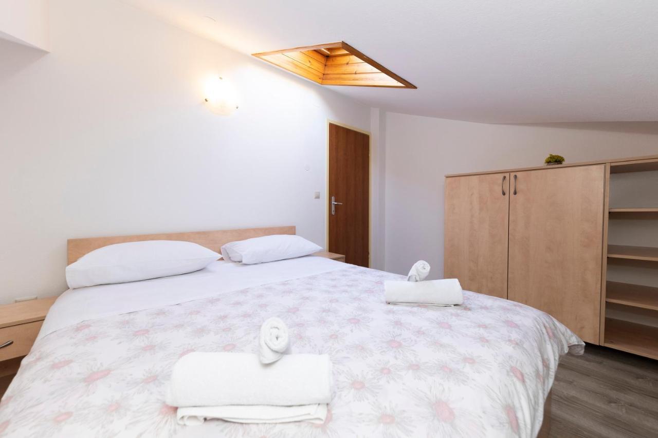 Guesthouse Villa Irena Zadar Eksteriør billede