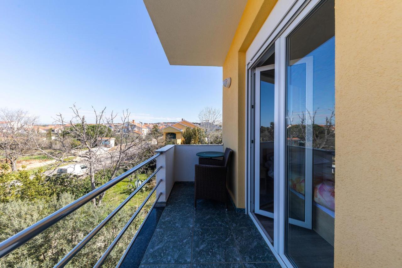 Guesthouse Villa Irena Zadar Eksteriør billede