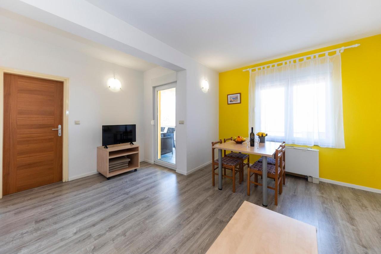 Guesthouse Villa Irena Zadar Eksteriør billede