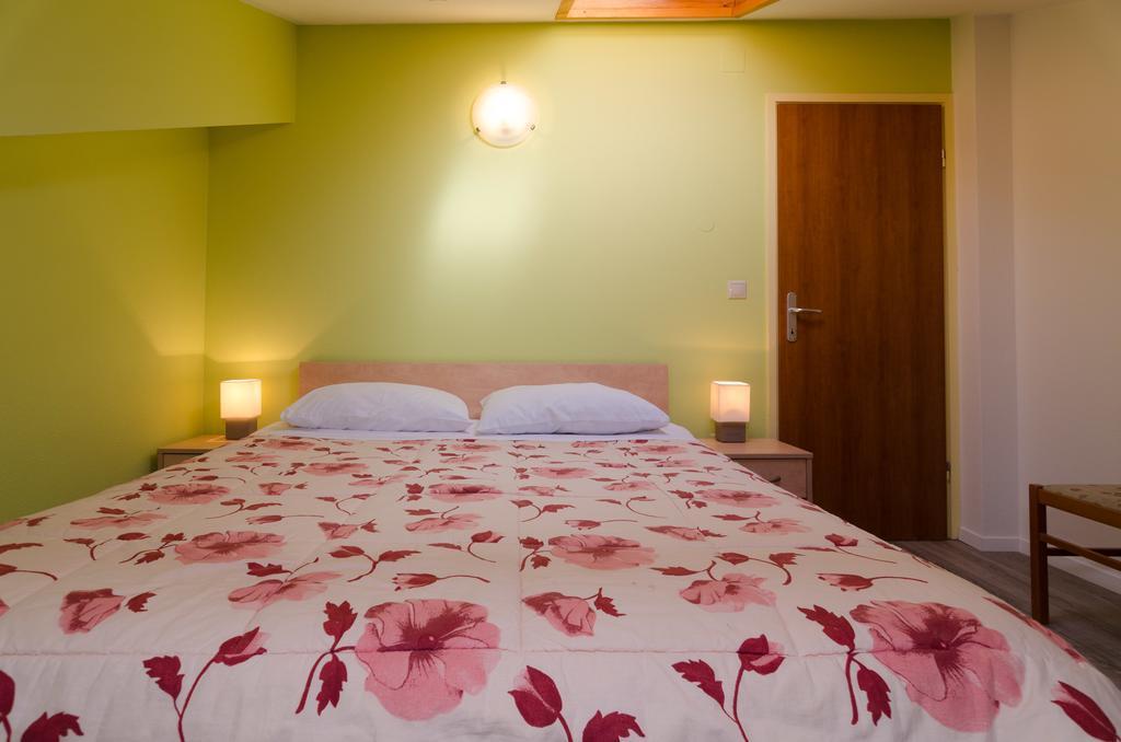 Guesthouse Villa Irena Zadar Eksteriør billede